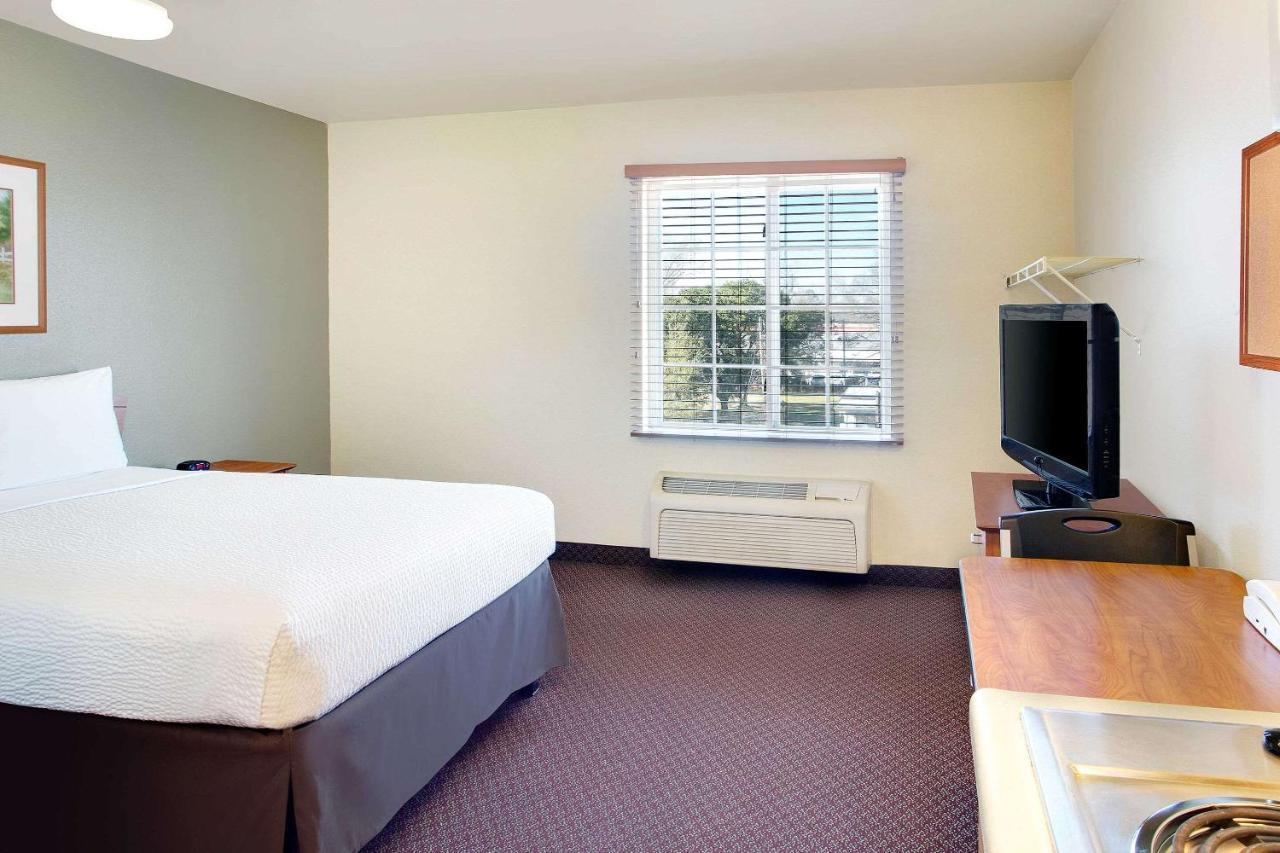 WoodSpring Suites Baton Rouge Airline Highway Exterior foto